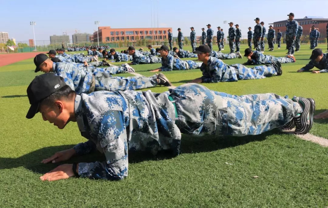 2019南航基地新生开学典礼8.jpg